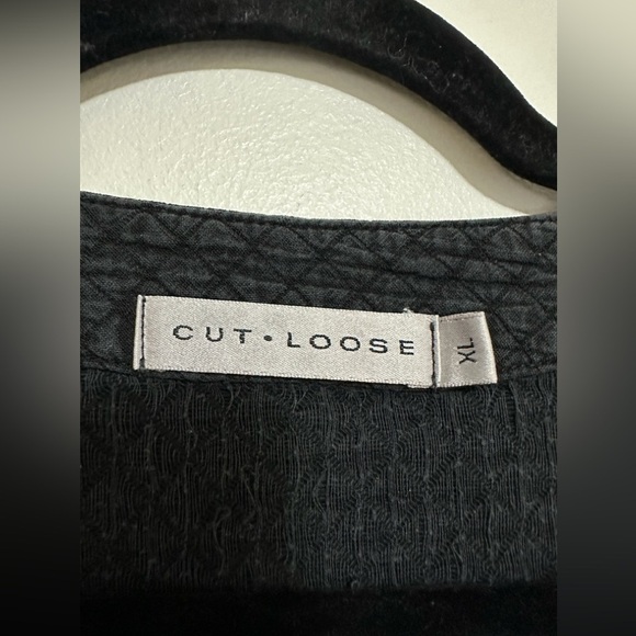 Cut Loose Quilted Button Up Tencel Jacket in Washed Black - Picture 2 of 5